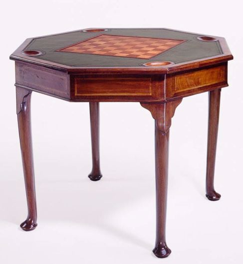 Picture of GEORGE III STYLE OCTAGON SHAPED MAHOGANY GAME TABLE